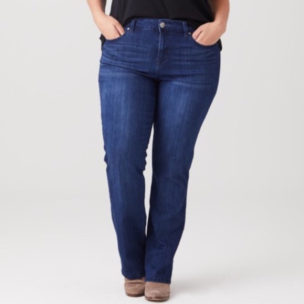 Molly & Isadora Greenwich Bootcut Dark Wash Jeans